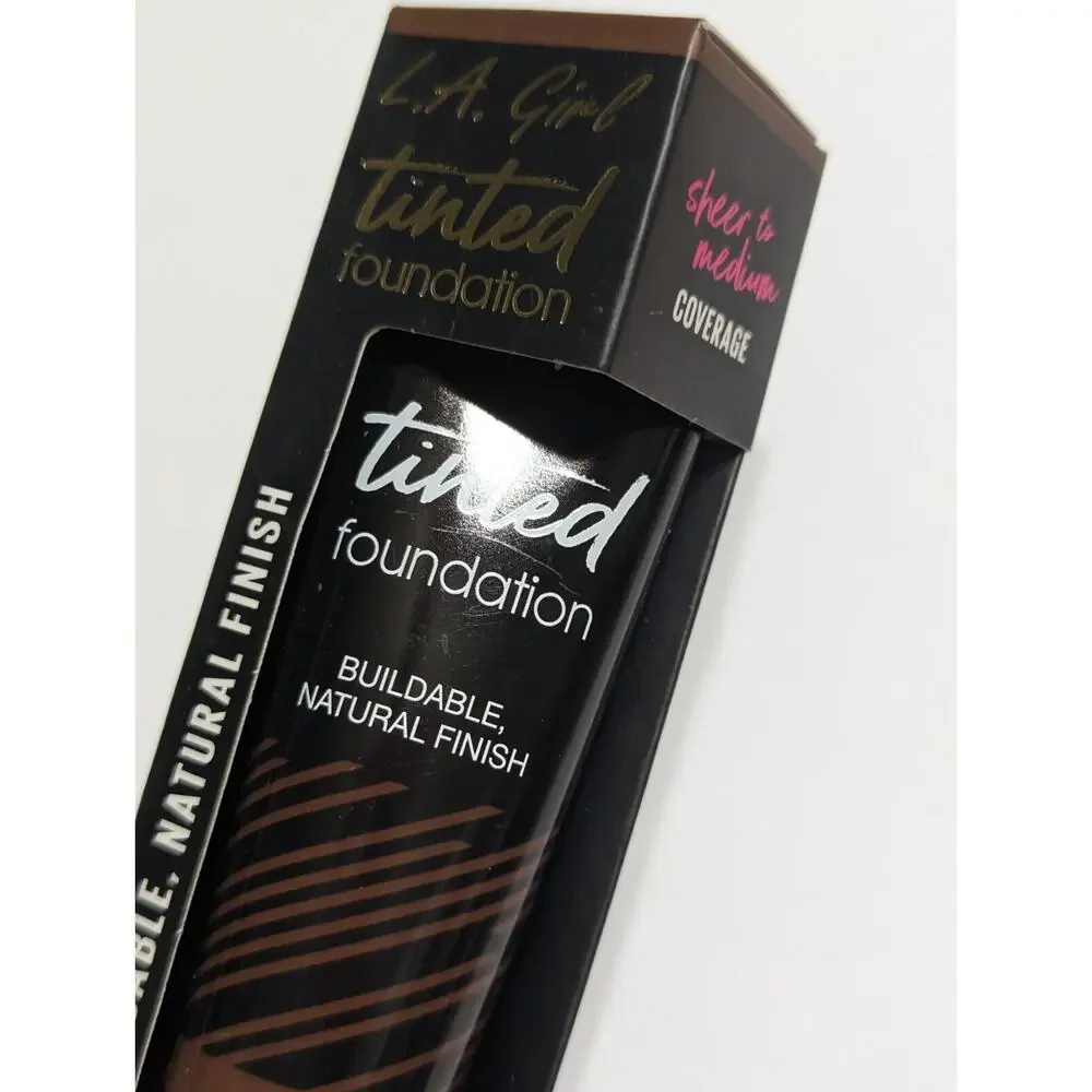 L.A. Girl‎ Tinted Foundation, Ebony Glm772, Buildable Natural Finish, 1 fl oz